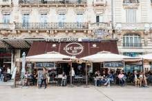 Café riche à Montpellier